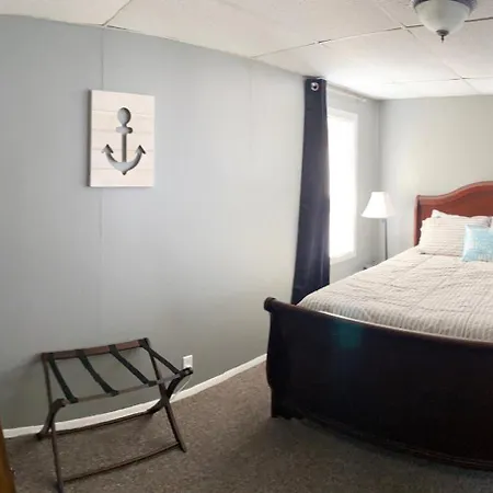 Downtown Getaway Apartment Michigan City Exterior photo